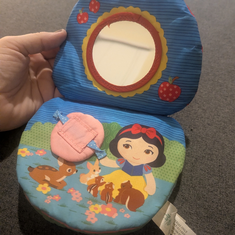Disney Snow White Soft Crinkle Book - Picture 2 of 3